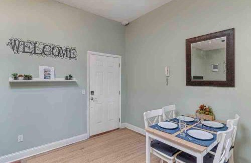 Springfield Apartment | Stylish 2 BR apartment - perfect for relaxing