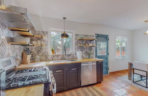 Fair West House | Stylish 2bd/1ba + Office & Yard