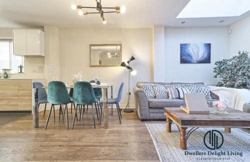 Harold Wood Villa | Stylish 3Bedrooms 2 Bath in Harold wood Romford