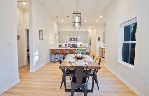 Denver Heights Cottage | Stylish 3br/2ba Urban Retreat Near Lively Downtown