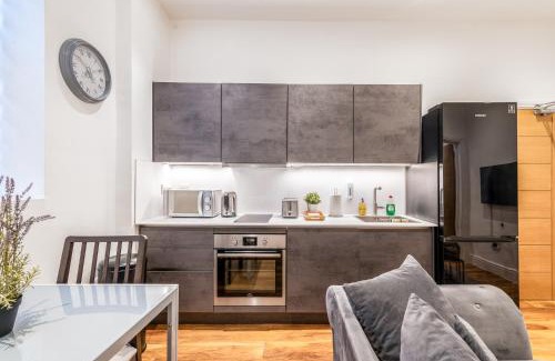 Stratford Apartment | Stylish Apartments London, Stratford