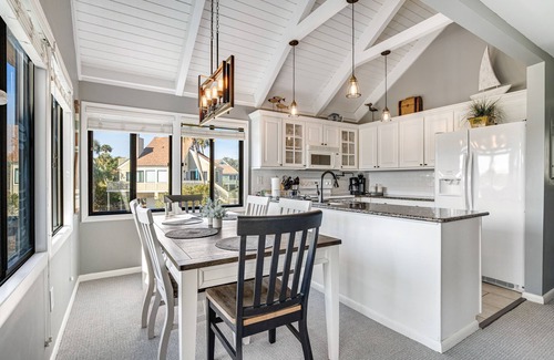Sealoft Villas Villa | Stylish beach villa with three decks, and golf course views