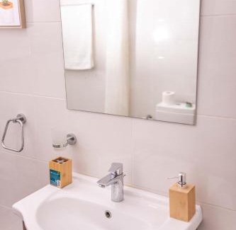North Legon Apartment | Stylish Comfort 1BR Apartment in North Legon