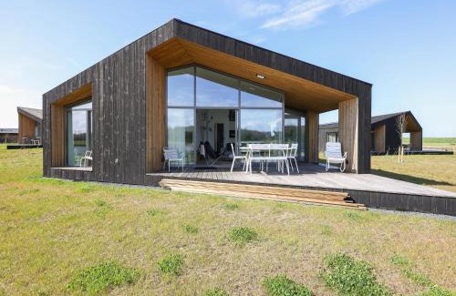 Wissenkerke House | Stylish Countryside Home, cleaning included