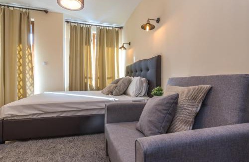 Shiligarnika Apartment | ★ Stylish & Cozy Studios in Valentina Heights Boutique Hotel ★