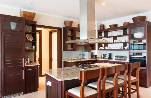 Mahe Island Villa | Stylish decorated 03 bedrooms villa with pool and views on the Ocean