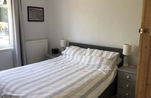 London Borough of Croydon House | Stylish family home close to London and airports
