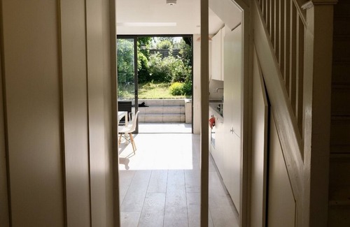 Leabridge House | Stylish Family Home Surrounded By Nature In Urban Cool Oasis Of Hackney