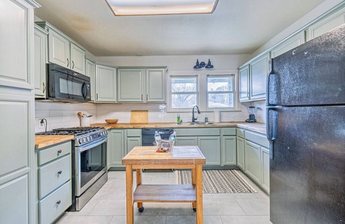 Tech Terrace House | Stylish Home Near Texas Tech Large Patio + Yard