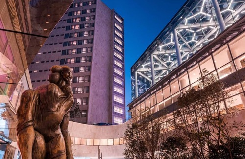 Hipodromo House | Stylish Hotel /Indigenous Art & City Views | Steps from Mexico's Best Cafes