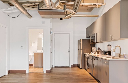 Cedars Apartment | Stylish Loft Close to Downtown!