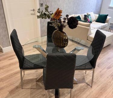 Barnt Green Apartment | Stylish Luxury Solihull Flat