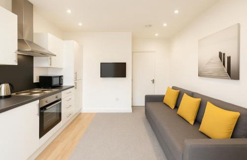 Cathays Apartment | Stylish Modern Apartment For Up To 4 Nr CityCentre