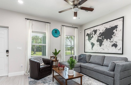 Westgate House | Stylish new construction casita near downtown with EV charger