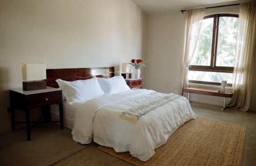 West Hollywood Bed & Breakfast | Stylish Penthouse in West Hollywood