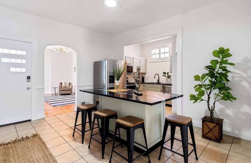 Germantown House | Stylish Retreat: Walkable to Bars & Restaurants!