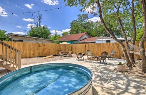 Nevada Street House | Stylish San Antonio Hideaway with Cowboy Pool!