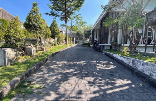 By Pass Ngurah Rai Apartment | Stylish Studio (No Kitchen) Apartment At Skales Residence Nusa Dua Bali