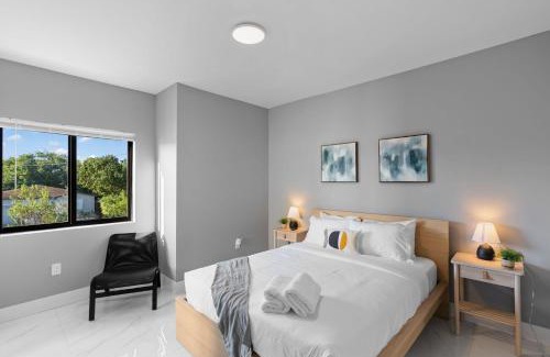 Allapattah Apartment | Stylish Townhouse Steps from Wynwood