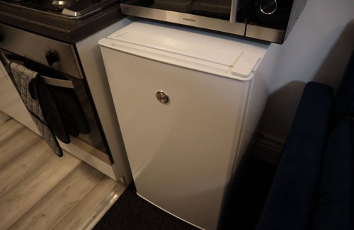Acocks Green Apartment | Stylish Urban Escape Near Nec, Airport, Hs2