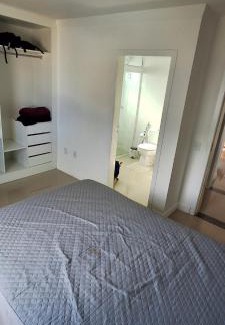 Centro House | Suíte 50 metros da praia, 10 km Beto Carrero e BC, local compartilhado