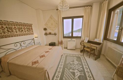 Ulassai Hotel | Su Marmuri