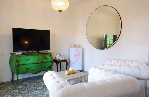 Legian Hotel | Su's Cottages