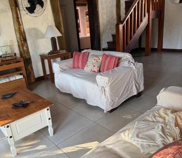 Manguinhos House | Sua casa na praia em Búzios