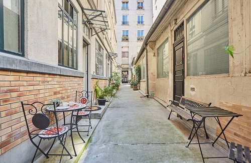 Strasbourg -Saint-Denis Apartment | Sublim Apartement Center of Paris