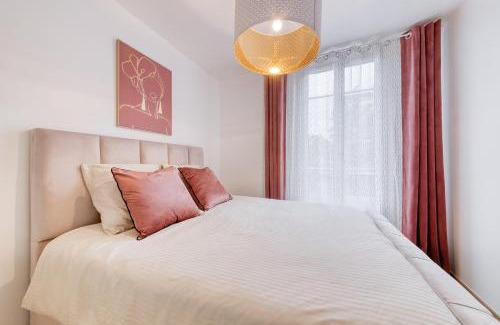 Les Pavillons-sous-Bois Apartment | Sublime appt Cosy Disney Paris