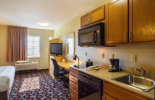Jeffersonville - Clarksville Hotel | Suburban Studios Clarksville-Louisville North