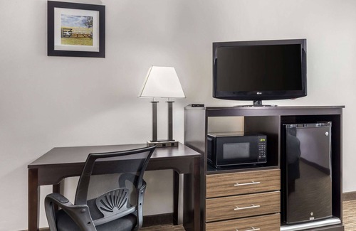 Gainesville Hotel | Suburban Studios Gainesville