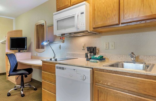 South Bend Hotel | Suburban Studios South Bend