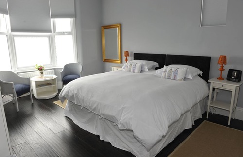 Southend-on-Sea House | Suenos Guesthouse