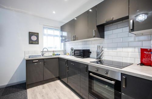 Sudbury House | Suffolk Square