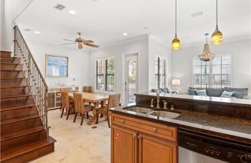 Villa Lago House | SUGAR
