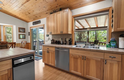 Sugarloaf Cabin | Sugarbear Cabin