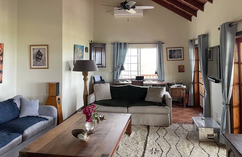 Piccadilly Villa | 'Sugarloaf', 4 bed, 4 bath, Views, Pool, English Harbour