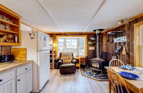 Carrabassett Valley House | Sugarloaf Home, 2 bedrooms plus loft, 2 bathrooms - family & dog friendly