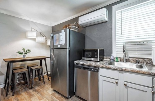 Rock Spring Apartment | Suite 112: Comfort at Rock Spring Resort