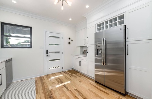 Glen Echo House | Suite 23 - Spacious and Stylish in the Old North