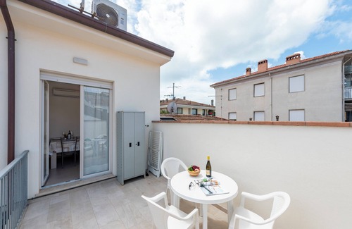 Viareggio Apartment | Suite 3 Ondina Viareggio 200m From sea