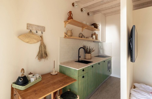 Olhao Apartment | Suite 7:Double/Twin Deluxe, Private Terrace, Kitchenette - B&B