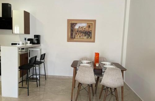 Anfa Apartment | SUITE APPARTEMENT BOURGOGNE 2 pièces