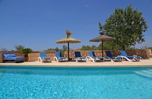 Ses Salines Apartment | Suite con piscina en Ses Salinies, Mallorca