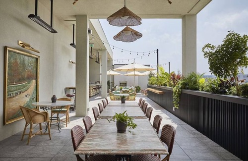 East Market District House | Suite Genevieve at Hotel Genevieve, Pet-friendly Accommodation