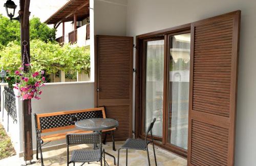 Nea Potidaia Apartment | Suite Loft Apartment Konstantinidis