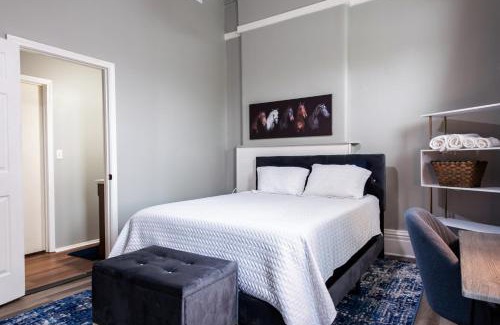 Smoketown Jackson House | Suite near downtown Louisville, KY - Suite I