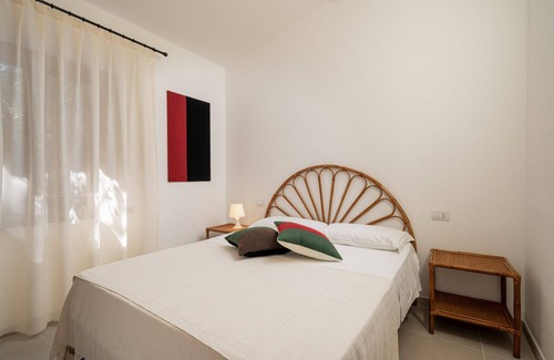 Costa Paradiso Resort | Suite Rosa 9 with private hydromassage pool