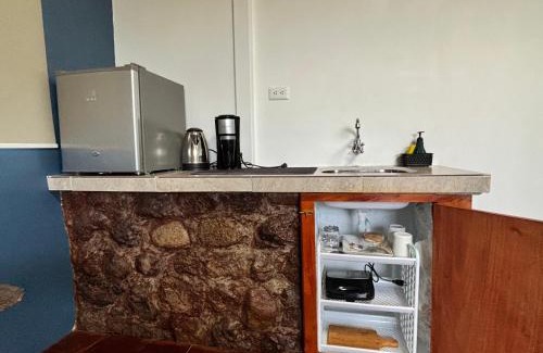 Puerto Baquerizo Moreno Apartment | Suite Tierra, Reconnect with your roots